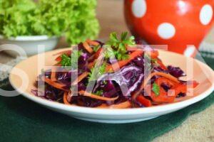 12_салат из краснокочанной капусты с морковью и перцем