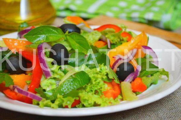 12_салат с помидорами, маслинами и перцем