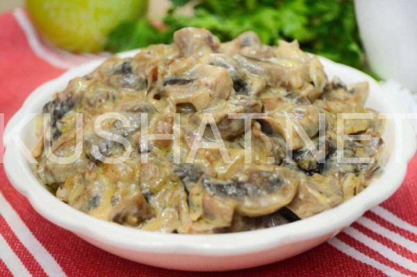 12_шампиньоны тушеные в сметане