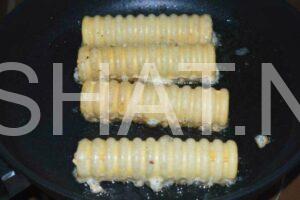 12_вафельные трубочки, фаршированные рисом и сардинами