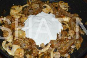 13_бефстроганов из говядины с грибами