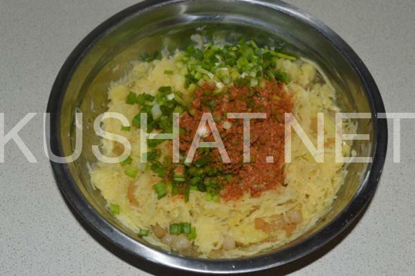 13_картофель, фаршированный салом в духовке