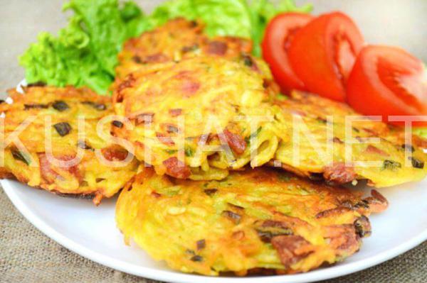 13_картофельные драники с колбасой