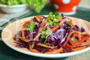 13_салат из краснокочанной капусты с морковью и перцем