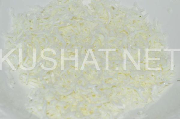 13_слоеный салат со свининой и грибами