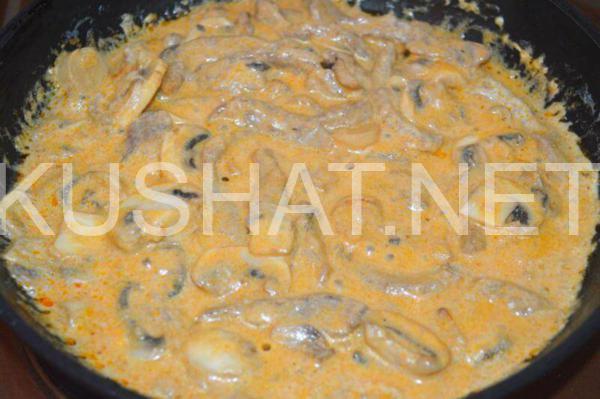 14_бефстроганов из говядины с грибами