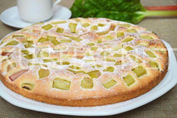 бисквитный пирог с ревенем 14_бисквитный пирог с ревенем