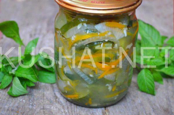 14_салат из огурцов с морковью и луком на зиму