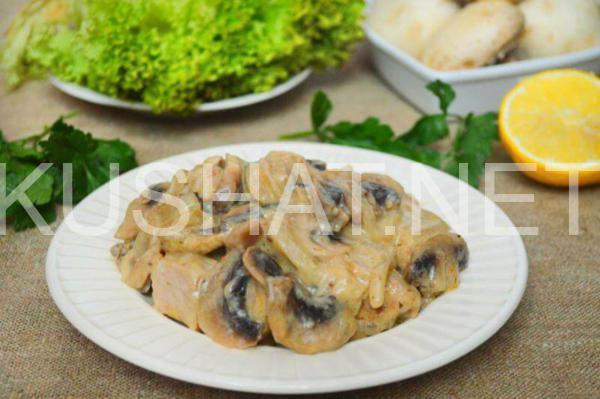 свинина с грибами в сметанном соусе 14_свинина с грибами в сметанном соусе