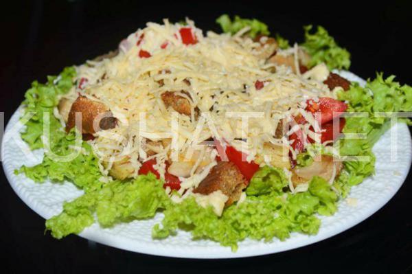 15_салат Цезарь с курицей и сухариками