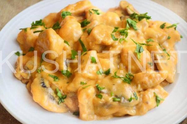 18_курица с грибами в сливочном соусе