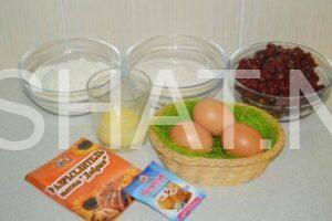 1_бисквитный пирог с вишней