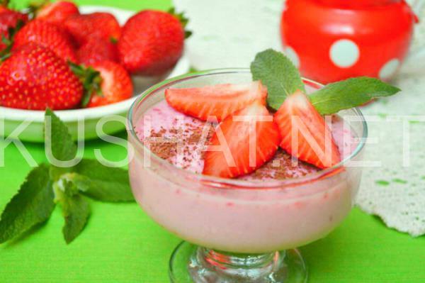 клубничное желе со сметаной 1_клубничное желе со сметаной