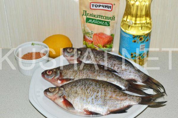 1_лещ, запеченный в духовке в майонезе с лимоном