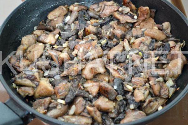 мясной рулет из свинины с грибами 1_мясной рулет из свинины с грибами
