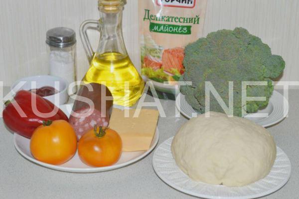 пицца с брокколи, колбасой и сыром 1_пицца с брокколи, колбасой и сыром