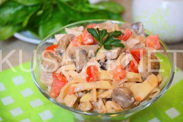 20_салат с курицей и яичными блинчиками