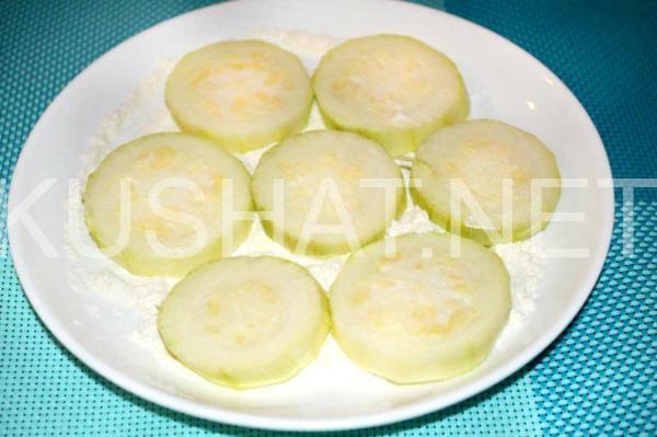 2_башенки из кабачков и помидоров