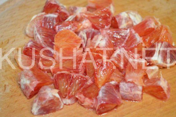 2_фруктовый салат с бананом, апельсином и ананасами