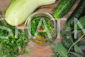 2_маринованные огурцы с кабачками на зиму