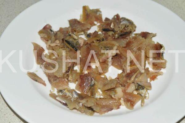 2_салат с копченой рыбой, помидорами и сыром