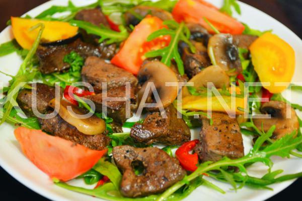 салат с куриной печенью, грибами и рукколой 2_салат с куриной печенью, грибами и рукколой