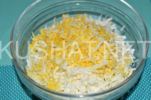 3_еврейский салат с плавленым сыром и яйцами