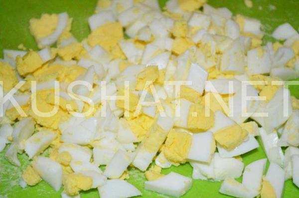 3_салат из черемши с яйцом и огурцом