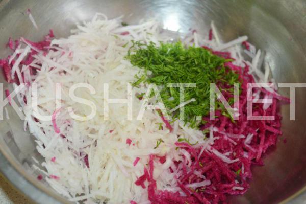 салат из редьки с сыром и орехами 3_салат из редьки с сыром и орехами