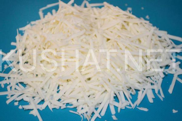 салат с кальмарами, кукурузой, яйцом и сыром 3_салат с кальмарами, кукурузой, яйцом и сыром