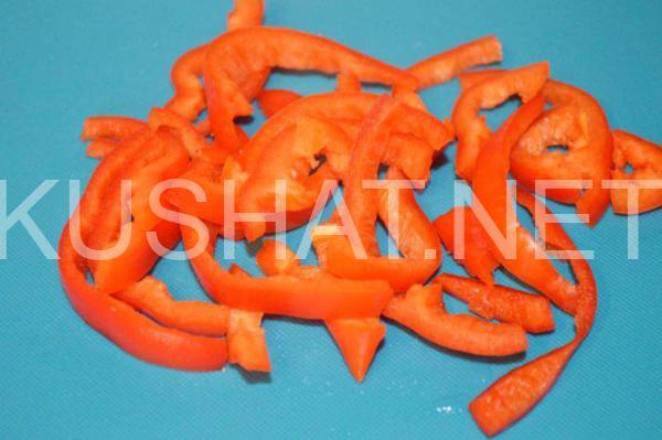 3_салат с помидорами, маслинами и перцем