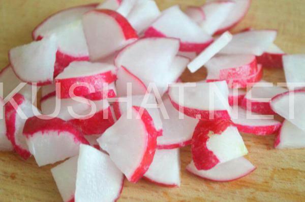 3_салат с редисом, огурцами и кресс-салатом