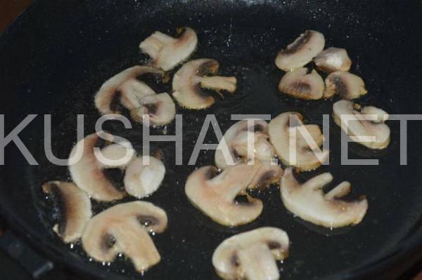 3_теплый салат с рукколой и грибами шампиньонами