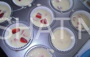 4_маффины с клубникой