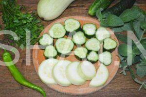 4_маринованные огурцы с кабачками на зиму