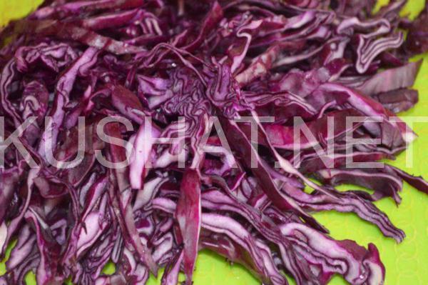 салат из краснокочанной капусты с морковью и перцем 4_салат из краснокочанной капусты с морковью и перцем