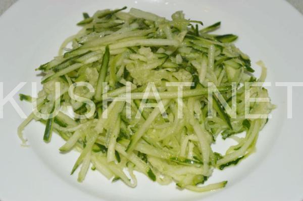 4_салат из редьки с яйцом и огурцом