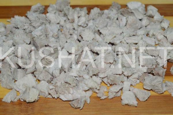 4_слоеный салат со свининой и грибами