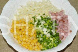 5_салат из капусты с ветчиной и кукурузой