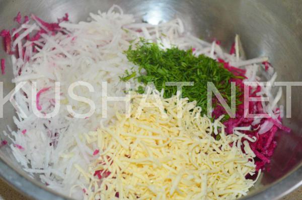 салат из редьки с сыром и орехами 5_салат из редьки с сыром и орехами