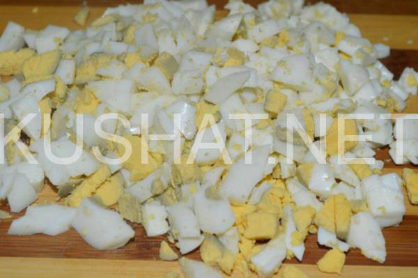 салат с маринованными шампиньонами и курицей _салат с маринованными шампиньонами и курицей