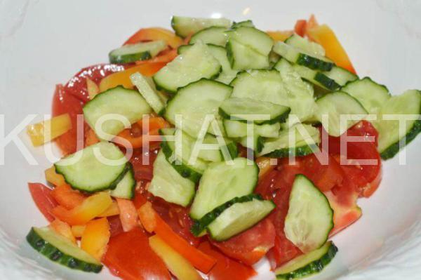 5_салат с сыром косичкой и помидорами