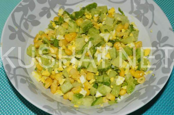 салат из зеленой редьки с кукурузой 6_салат из зеленой редьки с кукурузой