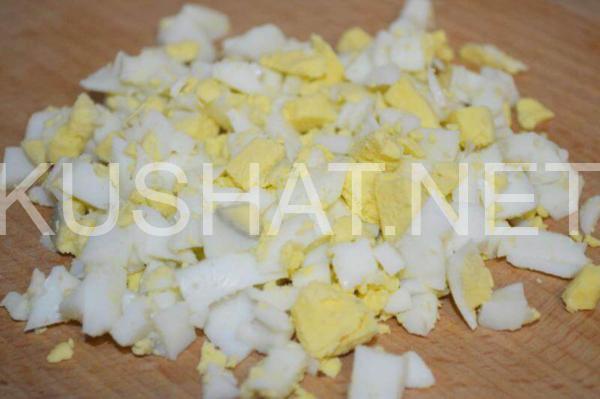 6_салат с грибами, ветчиной и кукурузой