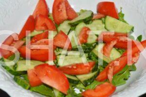 6_салат с рукколой, курицей и помидорами