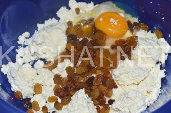 сырники из творога с изюмом 6_сырники из творога с изюмом