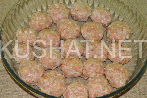 тефтели с рисом в сметанном соусе 6_тефтели с рисом в сметанном соусе