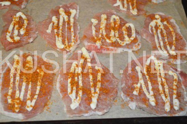 7_мясо по-французски с грибами, помидорами и сыром