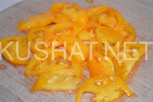 7_пицца на дрожжевом тесте с колбасой и кукурузой