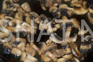 7_салат Подсолнух с чипсами, курицей и грибами